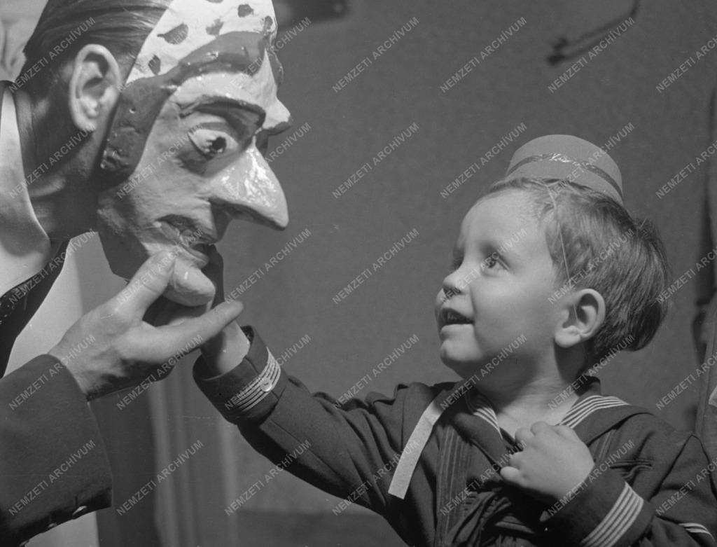 Nincs tasakszöveg, 6,7,9,21-es kocka nincs