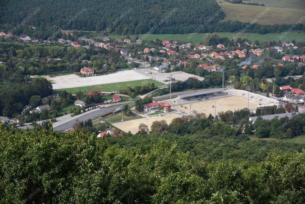 Turizmus - Szilvásvárad - Millenniumi kilátó