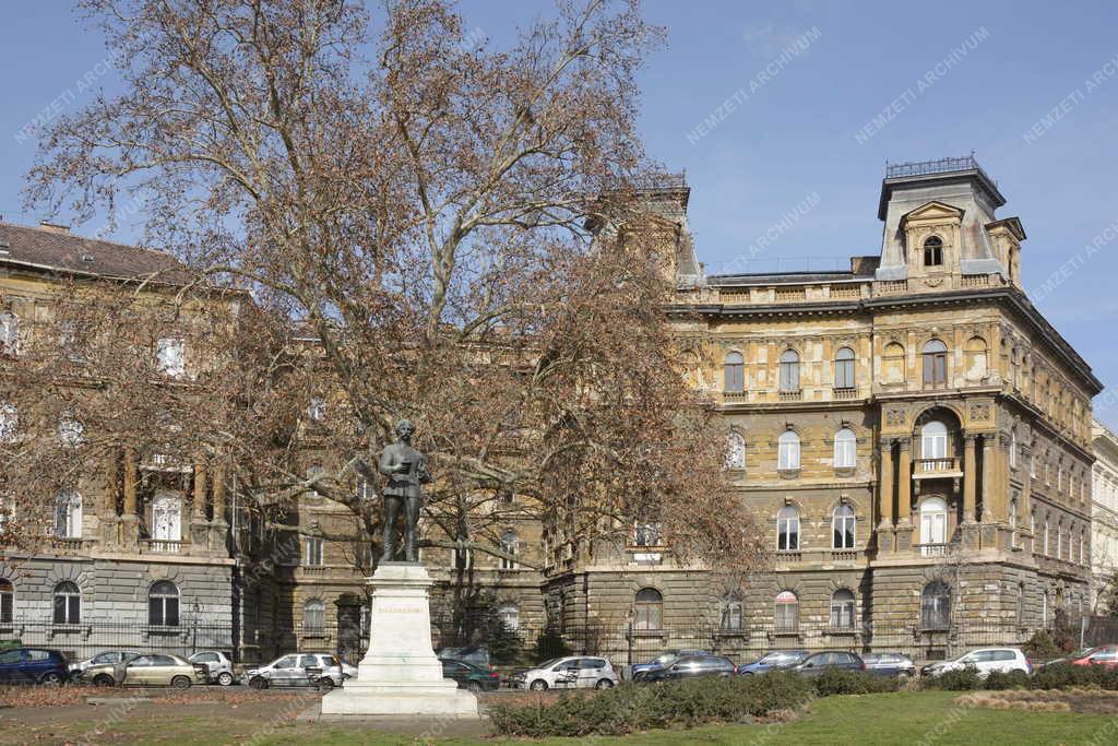Városkép - Budapest - Kodály körönd 4.