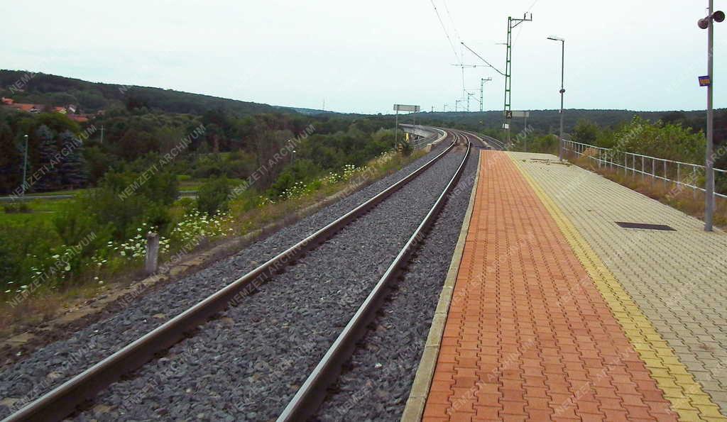 Közlekedési létesítmény - Nagyrákos vasútállomása