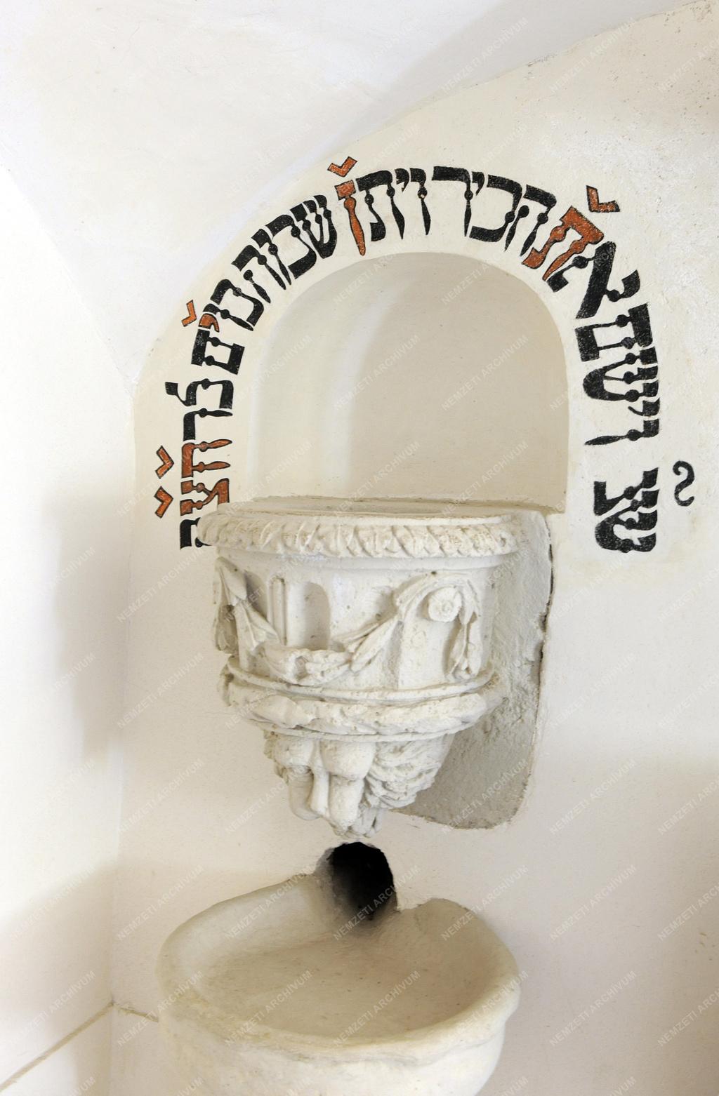 Egyházi épület - Mád - Zsinagóga