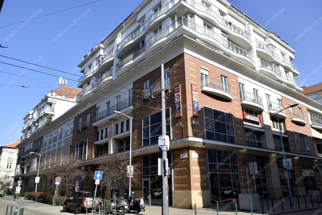 Kereskedelem - Budapest - Garay Center