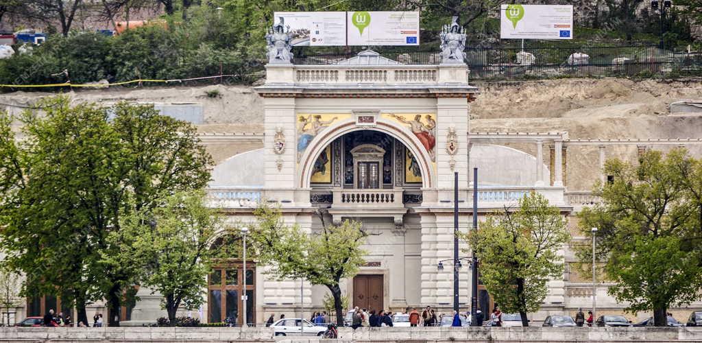 Műemlék - Budapest - A Várkert Bazár