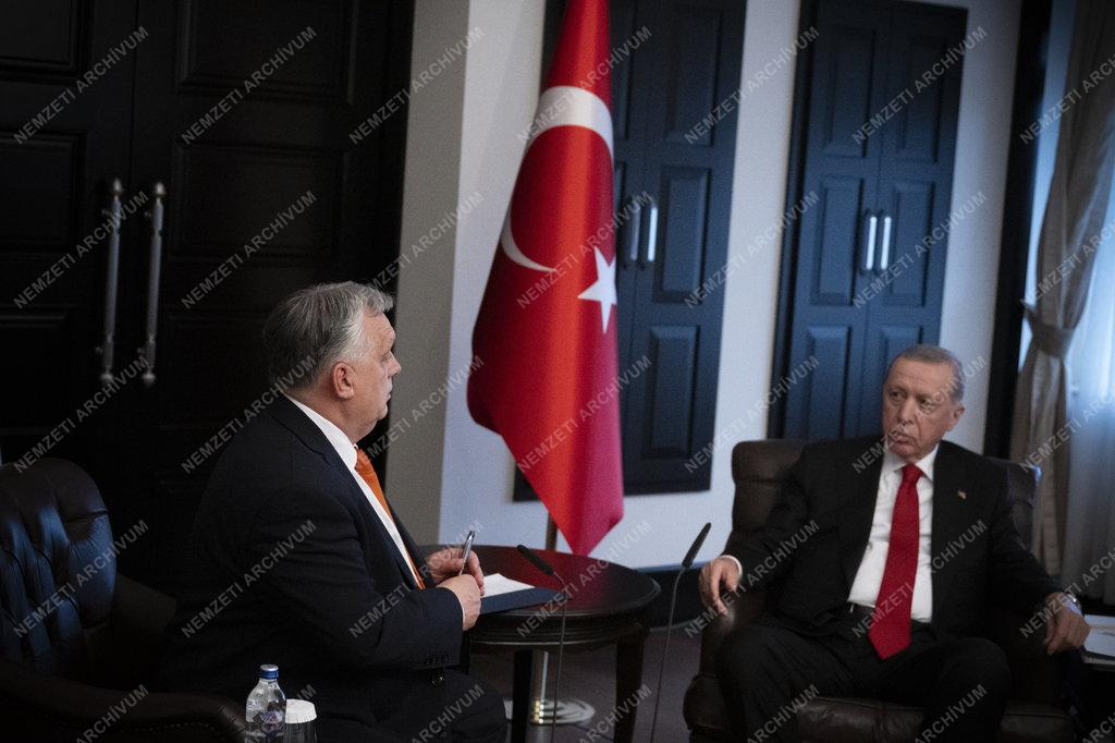 Orbán Viktor a török államfővel tárgyalt