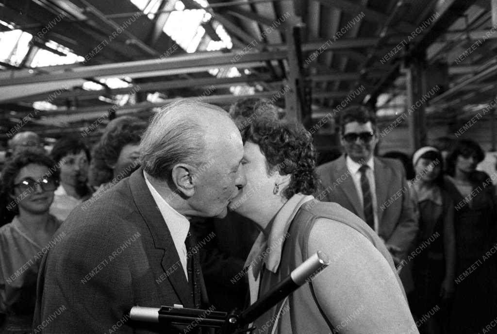 Kádár János a XIII. kerületben