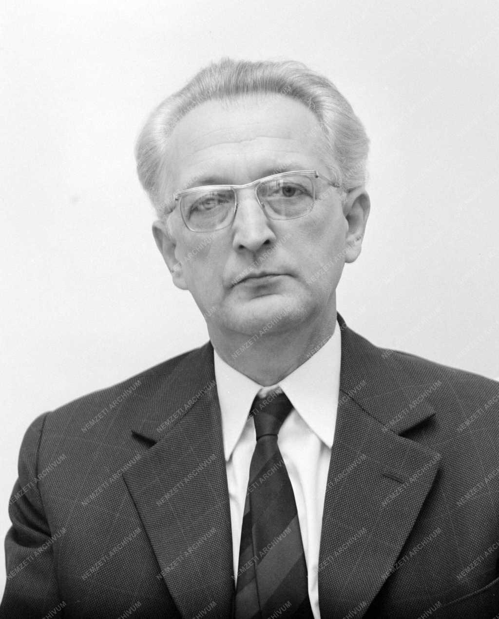 1975-ös Állami díjasok - Koch Lehel 