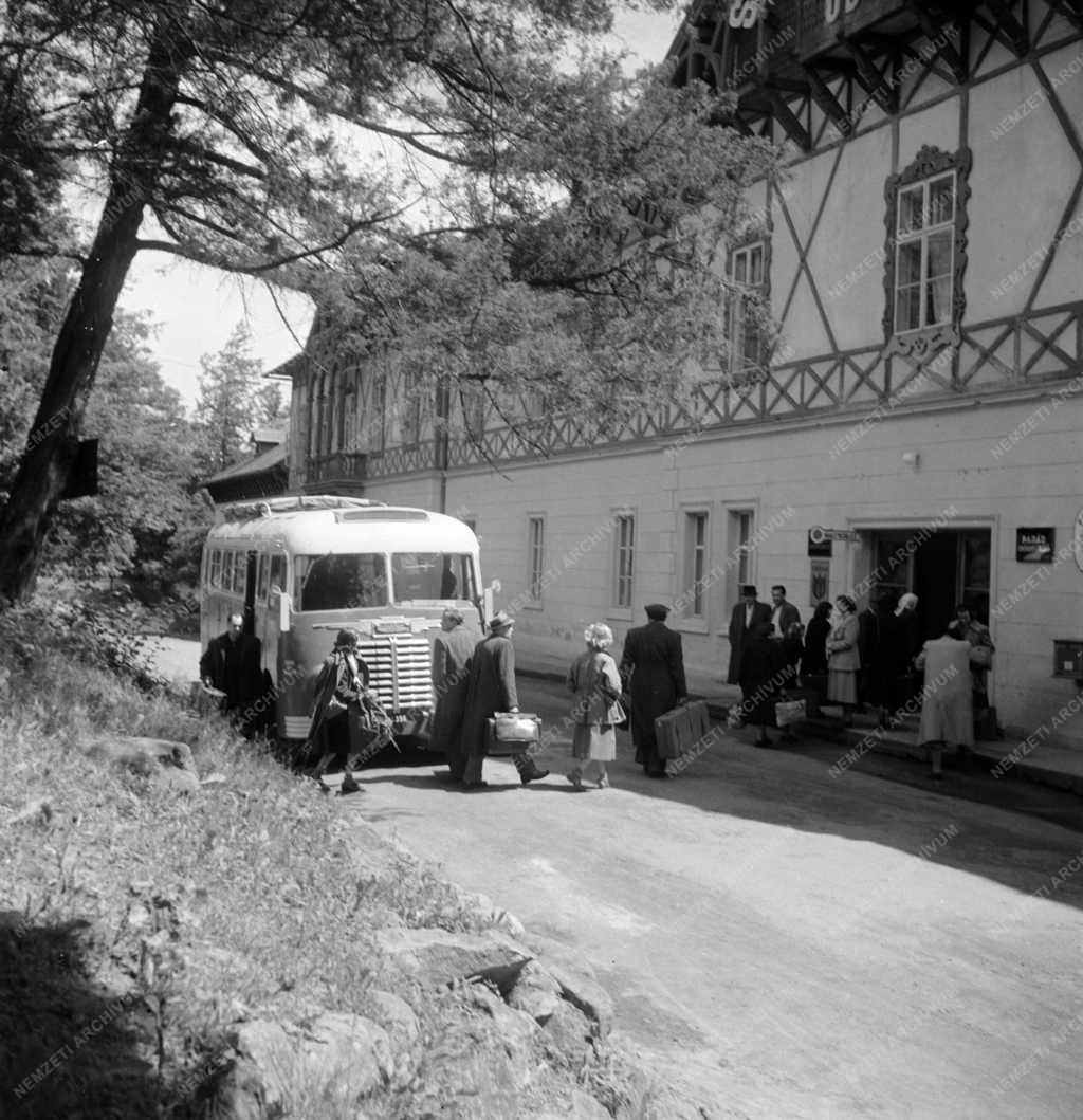 Nyaralás, vakáció - Üdülés Parádon