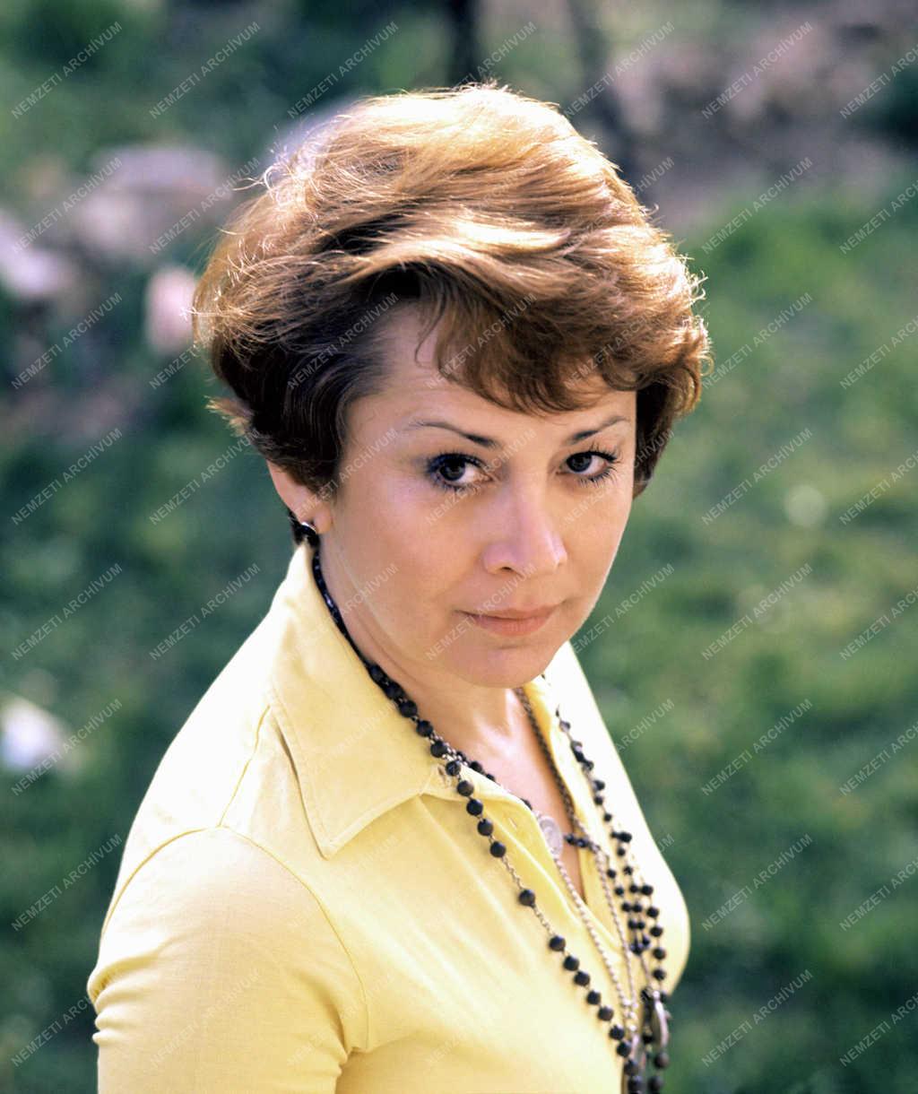 Kultúra - Színház - Margitai Ági