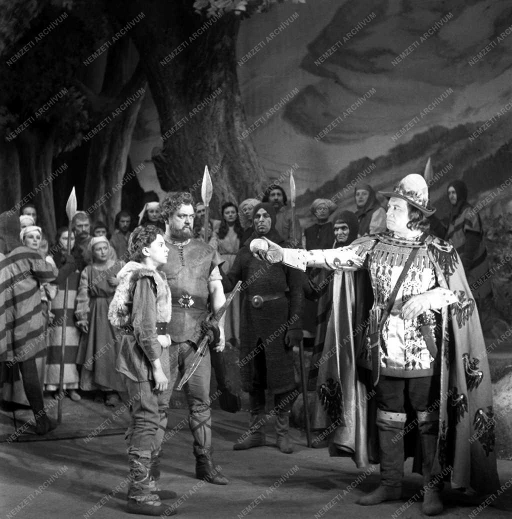 Tell Vilmos - bemutató a Néphadsereg Színházában