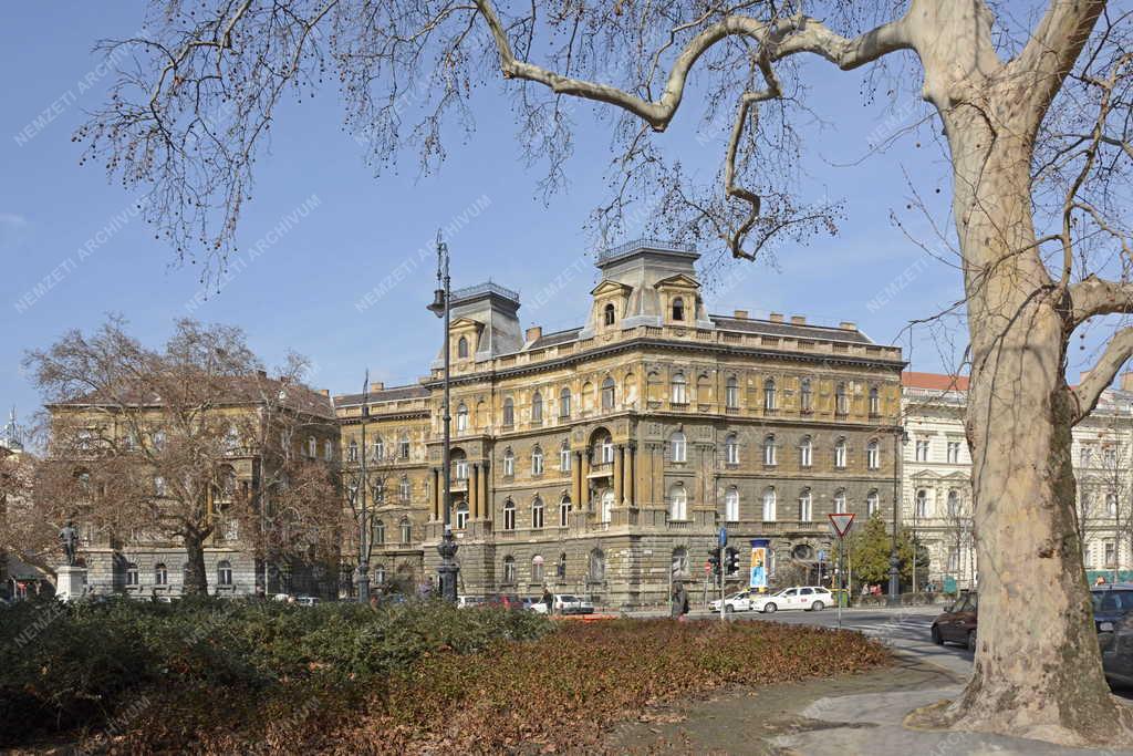 Városkép - Budapest - Kodály körönd 4.