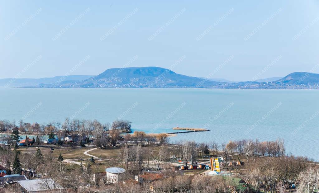 Turizmus - Balatonboglár - Gömbkilátó