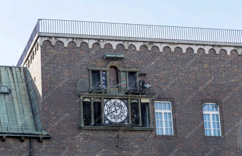 Városkép - Szeged - Dóm tér - Zenélő óra