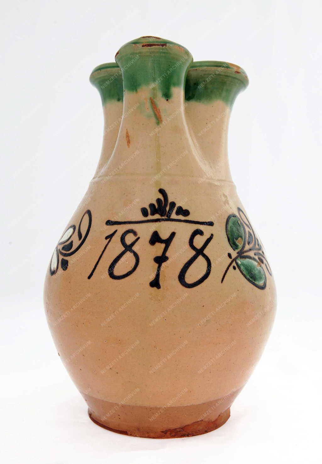 Népművészet - Debrecen - Boroskancsó