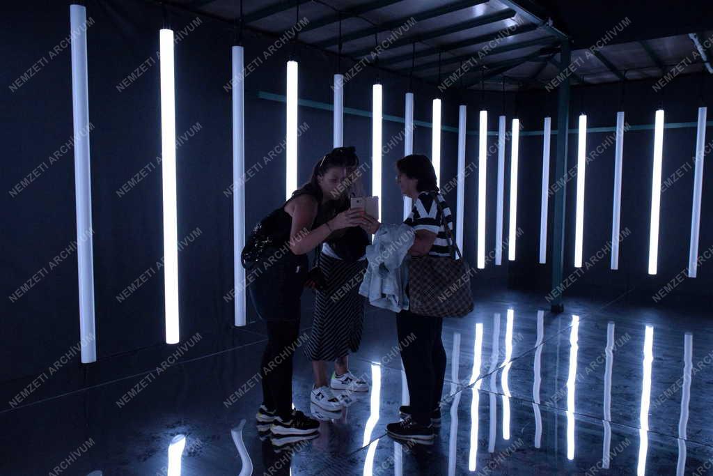Kultúra - Budapest - Light Art Museum