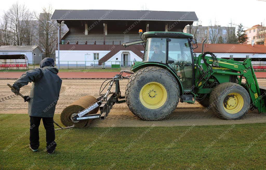 Sport - Debrecen - Pályarekonstrukció 