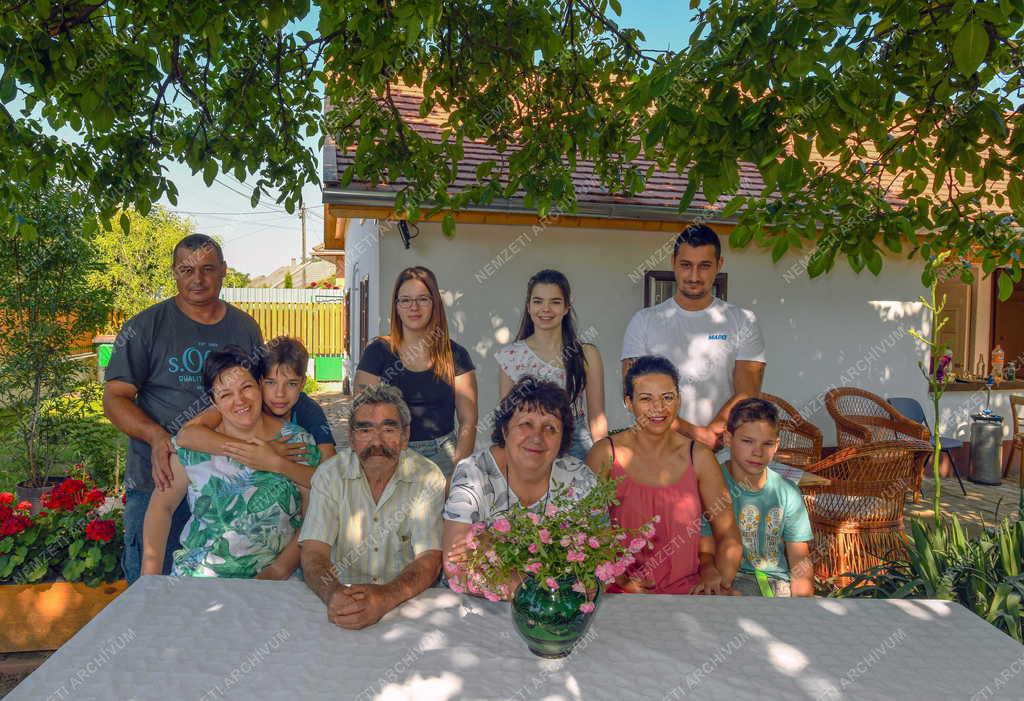 Népművészet - Fazekas Gyűjteményes-ház nyílt Tiszafüreden