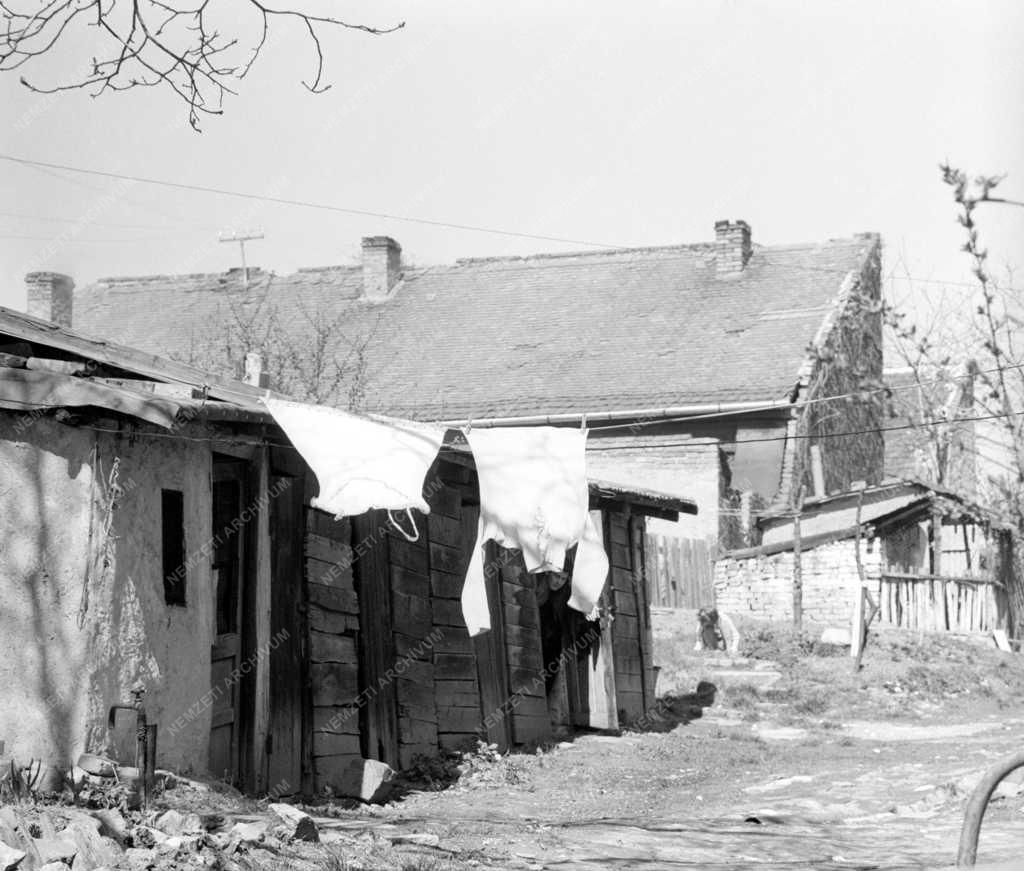 Városkép - Diósgyőr bontásra váró házai