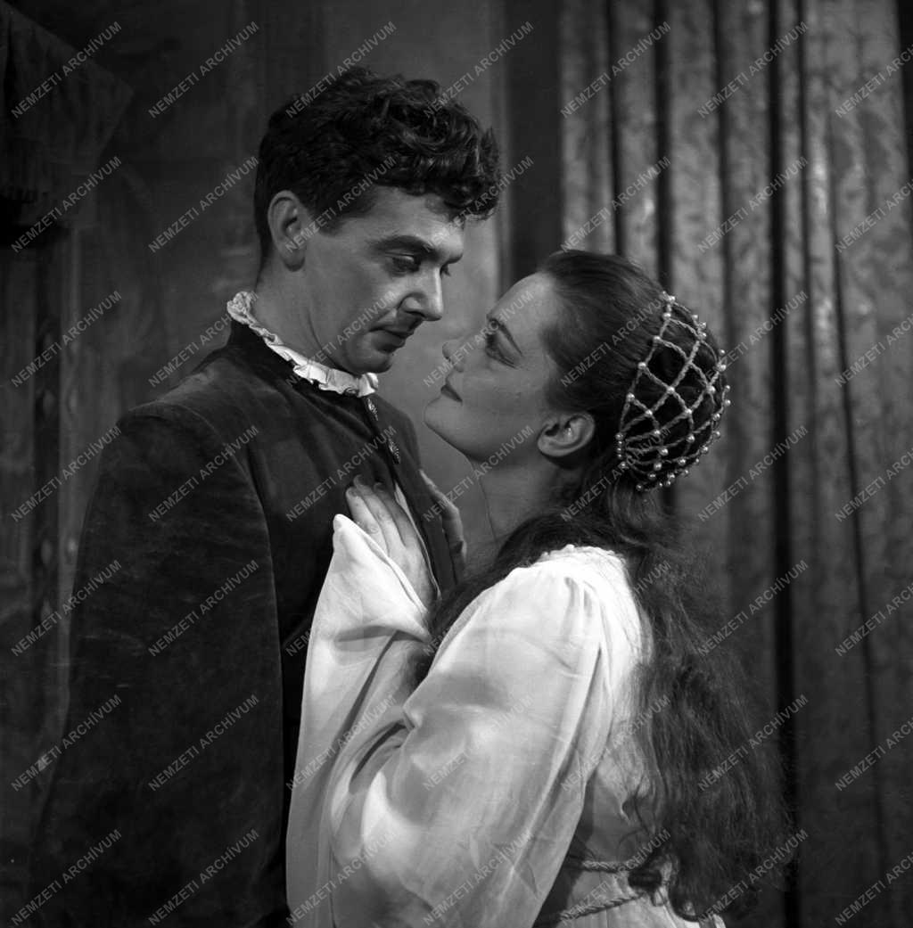 Kultúra - Színház - Shakespeare: Rómeó és Júlia