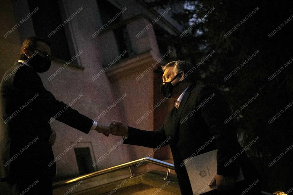 Orbán Viktor Varsóban