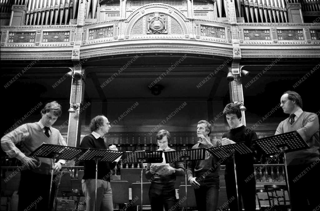 Zene - A King's Singers Budapesten