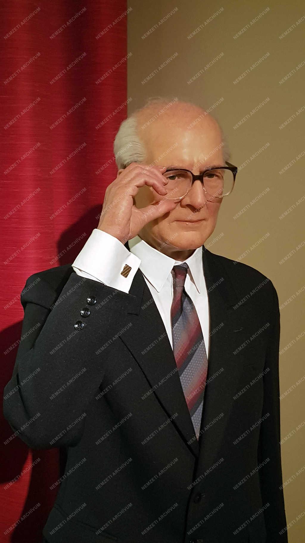 Látványosság - Berlin - Madame Tussaud panoptikuma