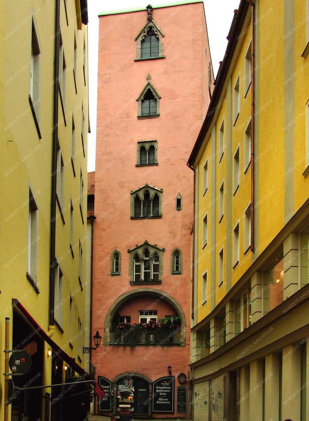 Németország - Regensburg - Régi épület