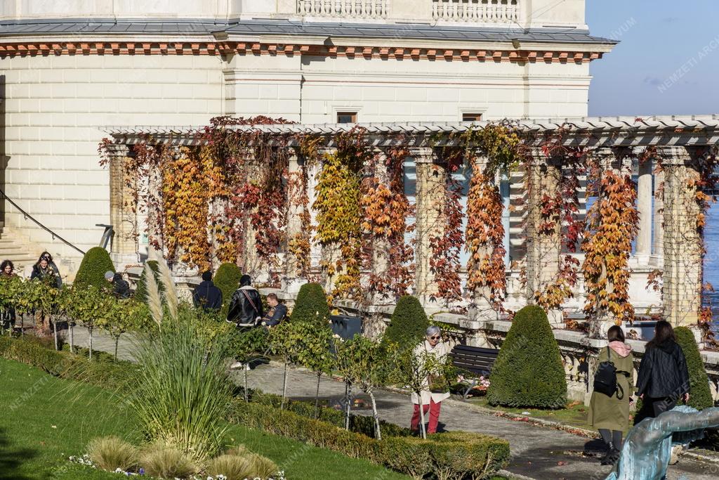 Városkép - Budapest - Várkert Bazár