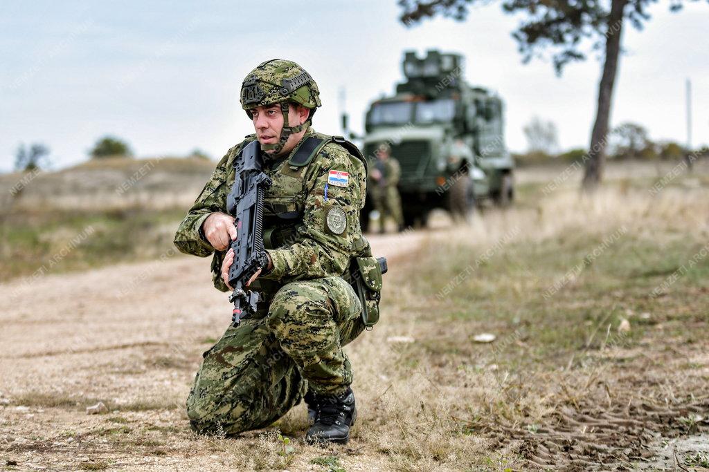 Adaptive Hussars 2023 többnemzeti országos hadgyakorlat