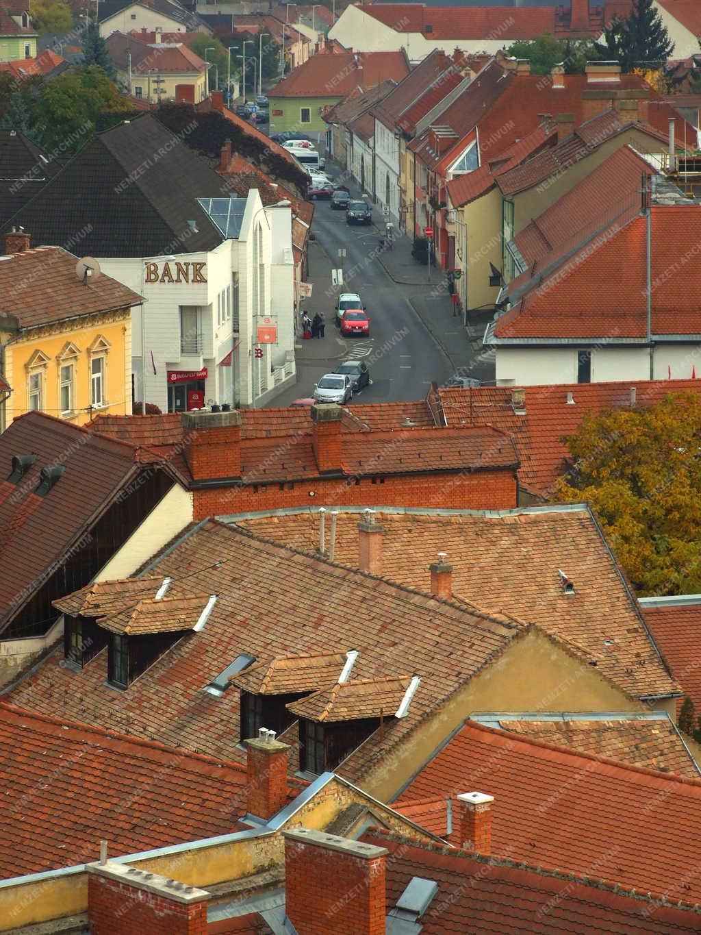 Eger - Városkép - Belvárosi háztetők