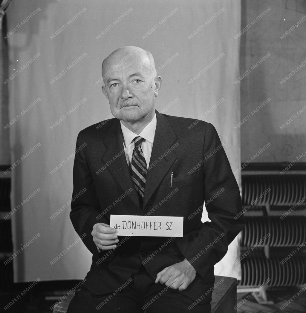 Kitüntetés - 1961-es Kossuth-díjasok - Dr. Donhoffer Szilárd