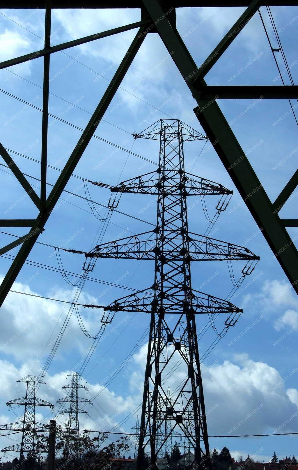 Energiaszolgáltatás - Nagyfeszültségű távvezetékek