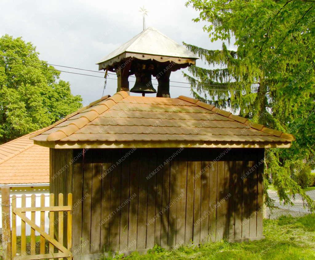 Táj, város - Csonkahegyhát - Harangláb