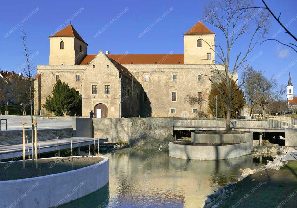 Városkép - Várpalota - Thúry-vár és környezete