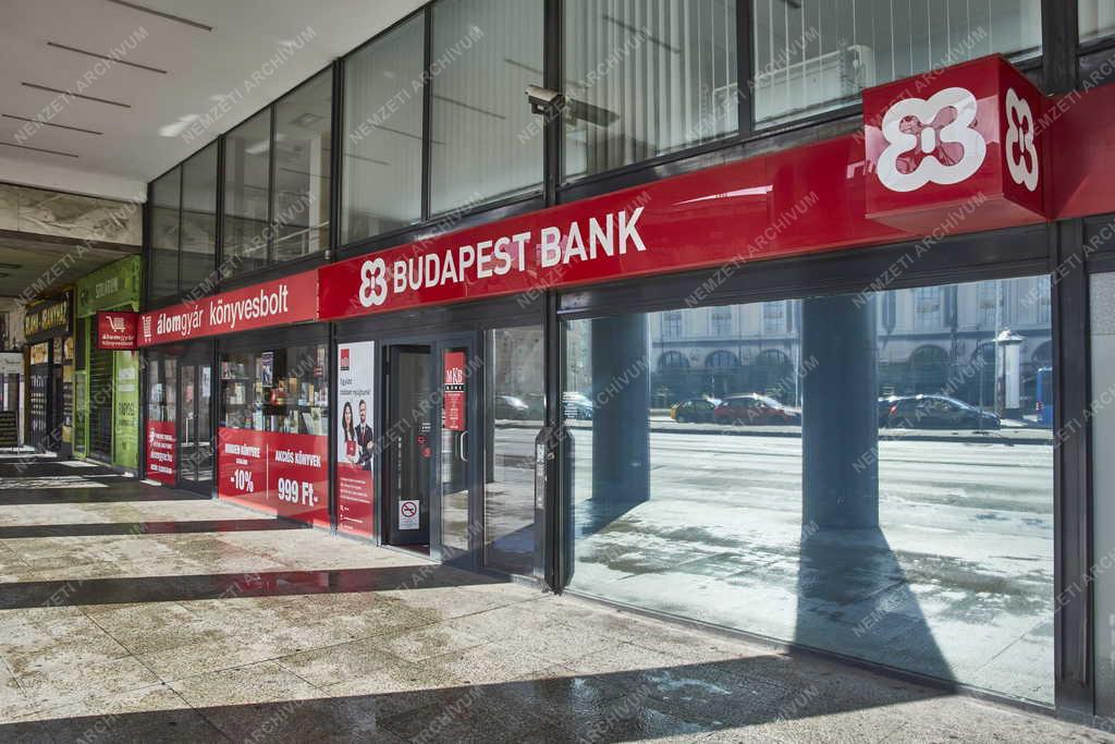 Szolgáltatás - Budapest - EMKE Irodaház