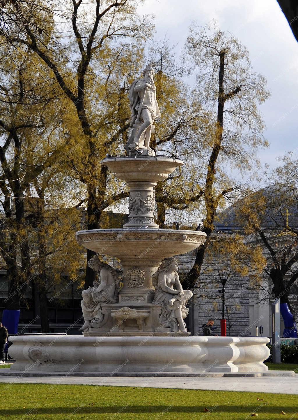 Műemlékvédelem - Budapest - Megújult a Danubius-kút