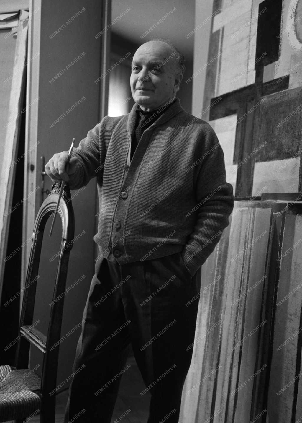 Kultúra - Martyn Ferenc Munkácsy-díjas festőművész 