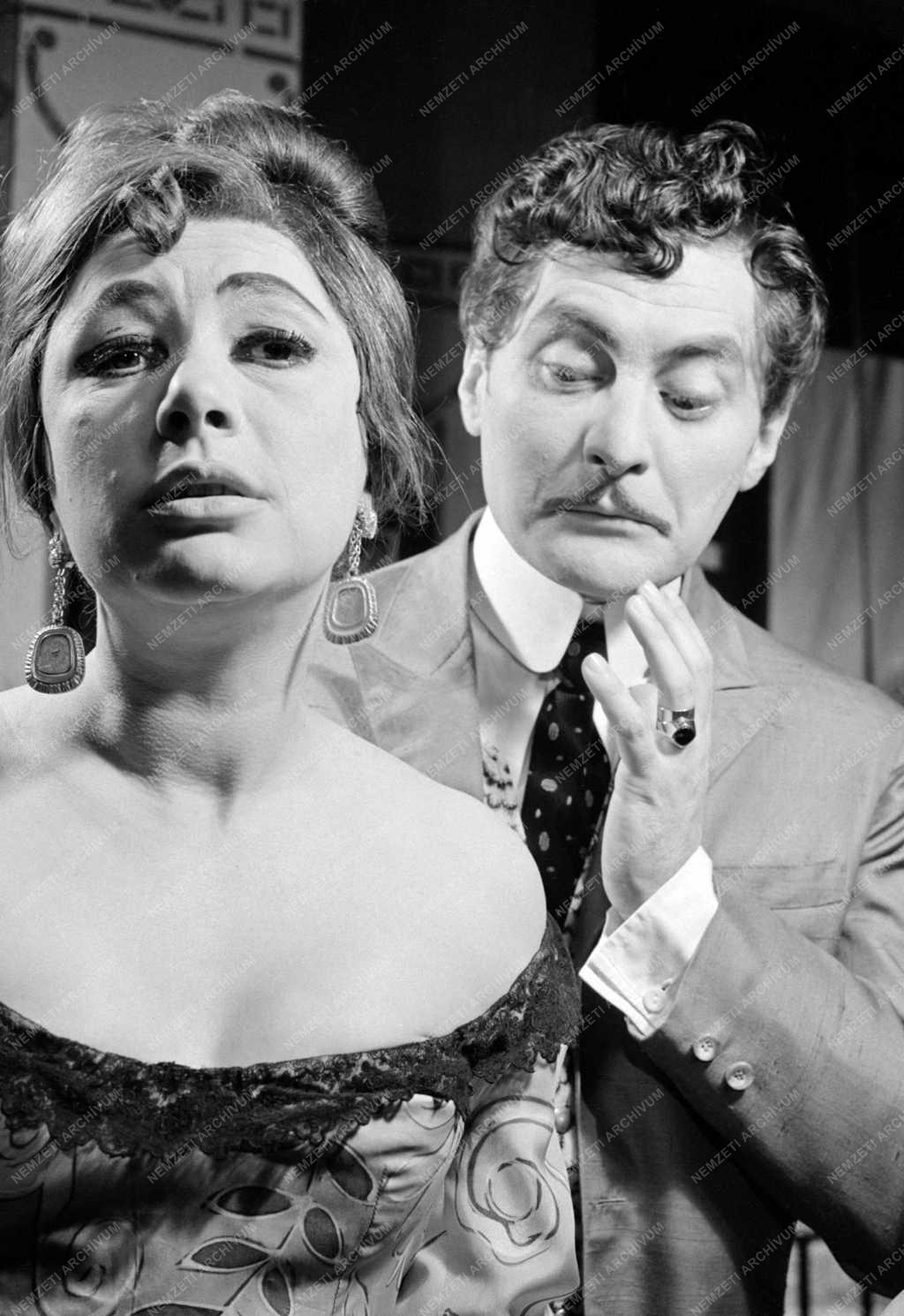 Szereplőváltozás a Katona József Színház Pirandello: „Az ember, az állat és az erény” című komédiájában
