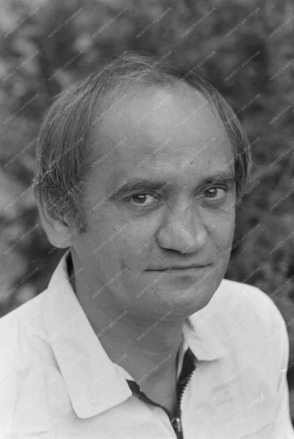 Kultúra - Hunyadkürti István színművész