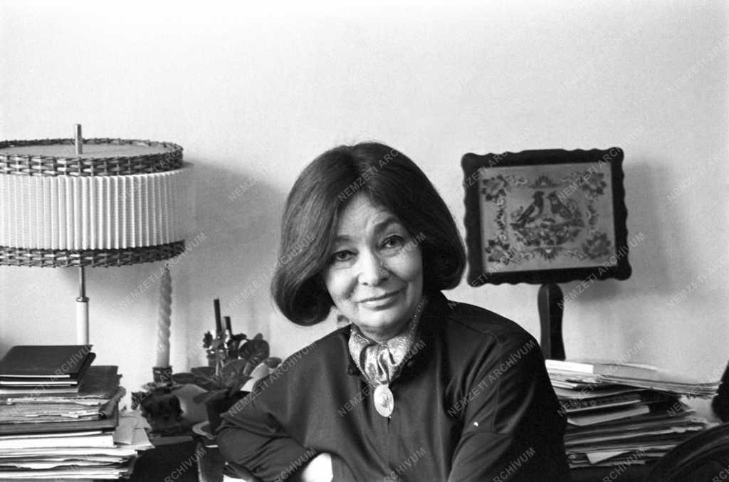 Művészet - Szabó Magda író