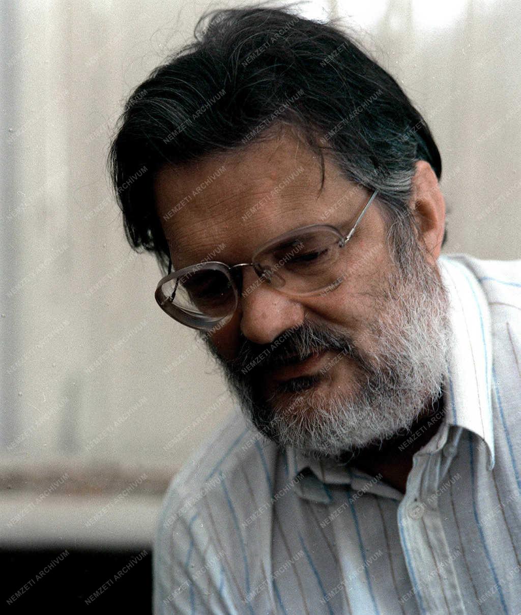 Simonffy András