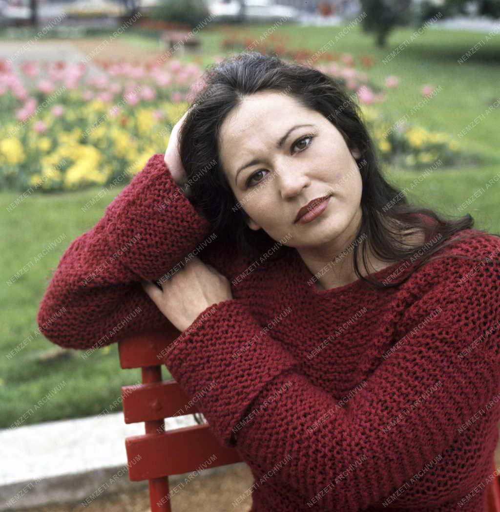 Kultúra - Deák Éva színésznő