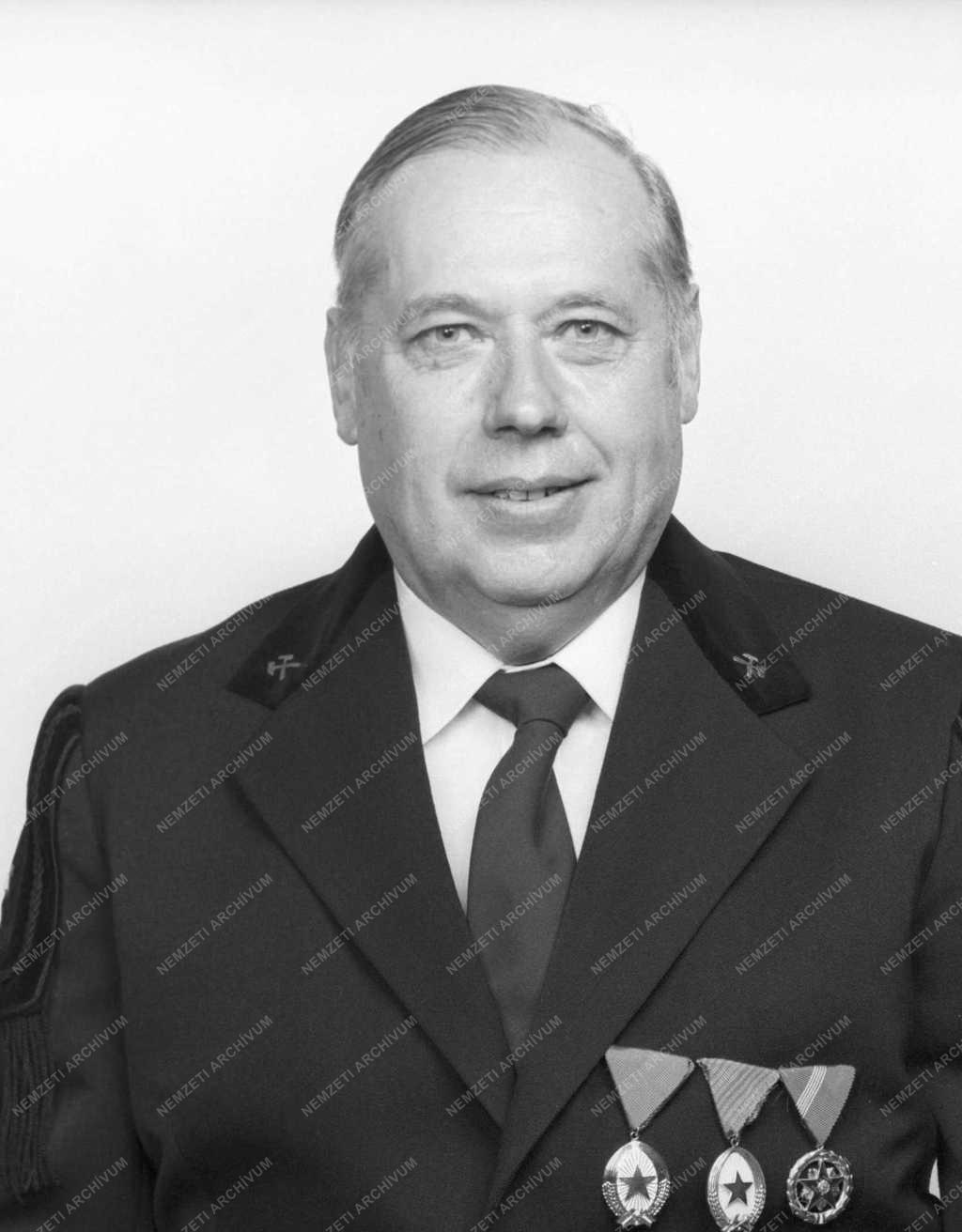 1983-as Állami Díjasok - Vass László