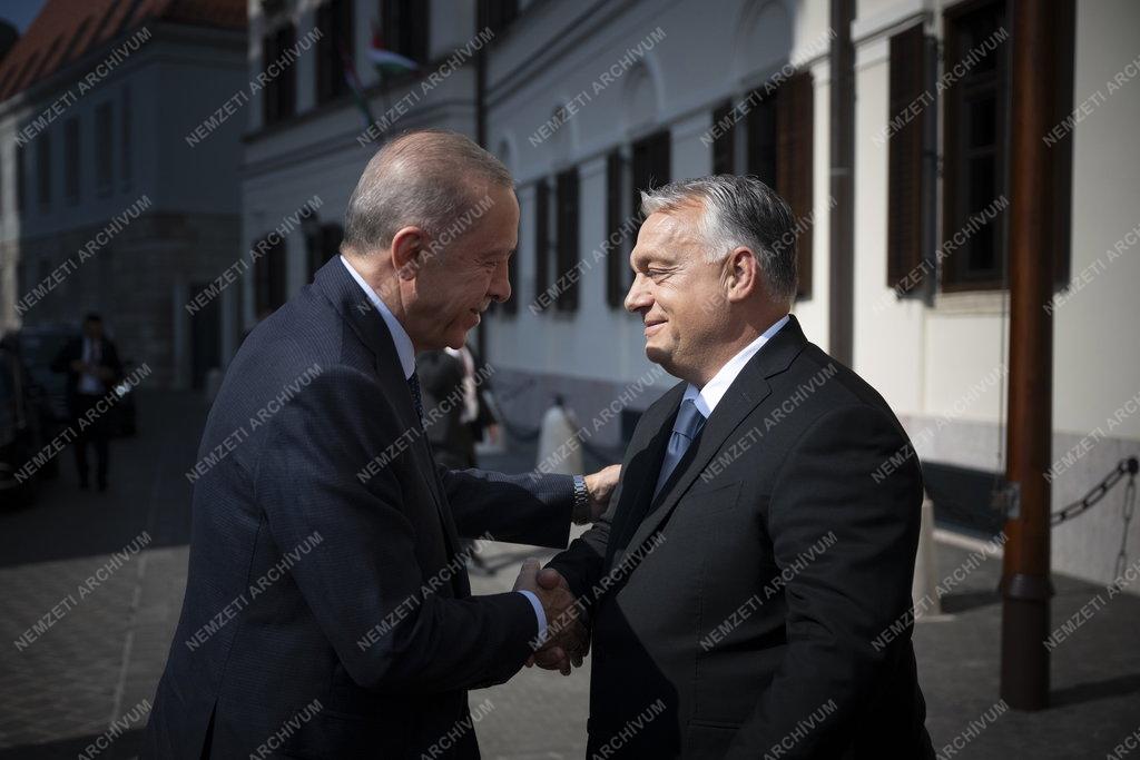 Orbán Viktor a török elnökkel tárgyalt 
