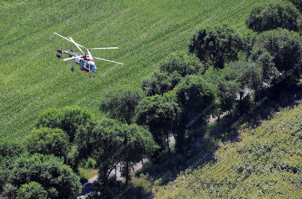 Mezőgazdaság - Debrecen - Helikopteres növényvédelem