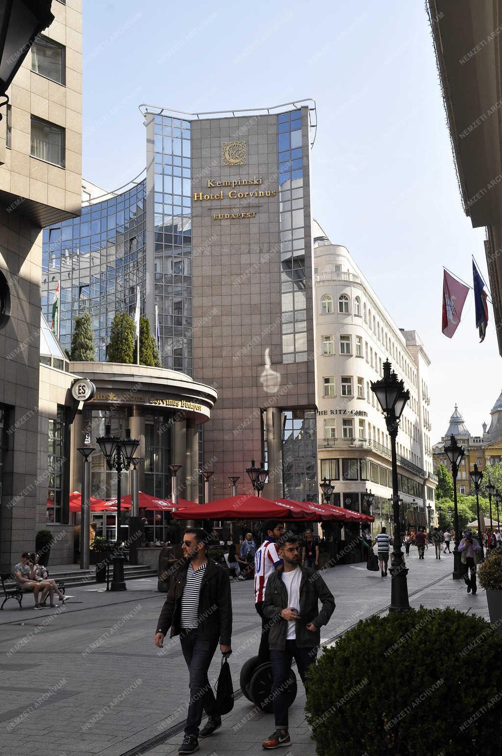 Városkép - Budapest - Kempinski Hotel