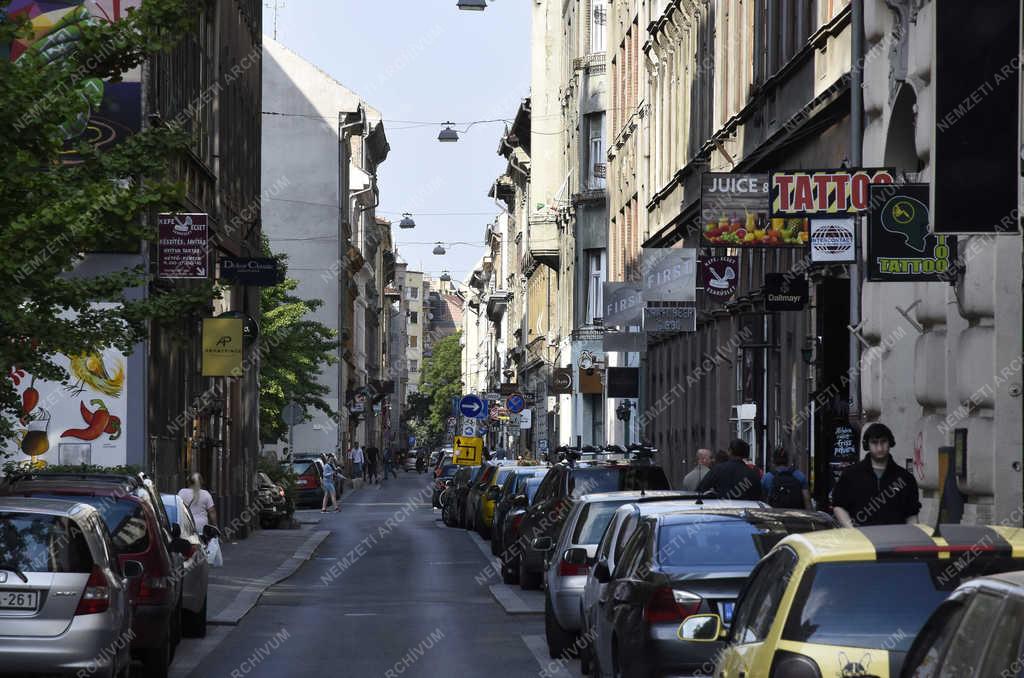 Városkép - Budapest - Dob utca