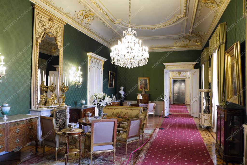 Műemlék épület - Keszthely - Festetics Kastély