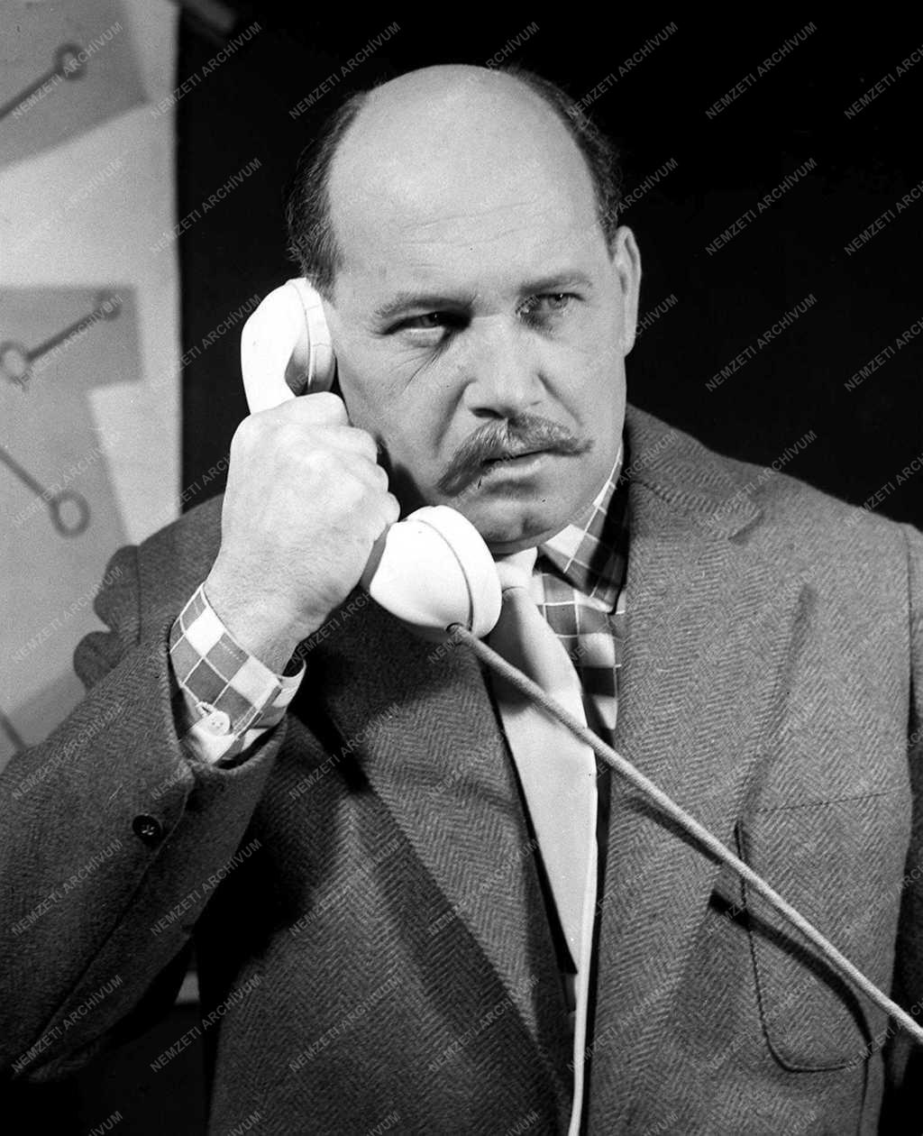 Katona József Színház: Lyuk az életrajzon