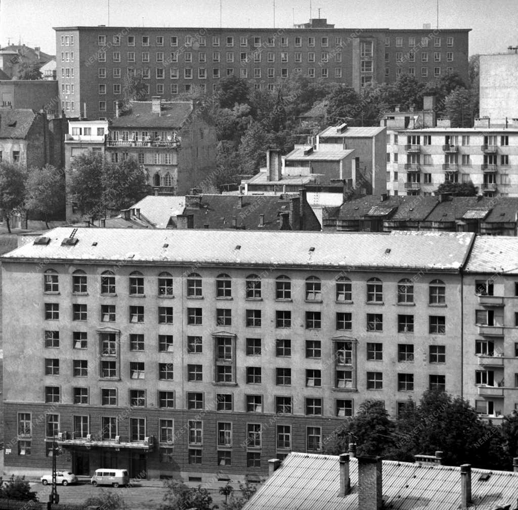 Városkép - Budapest - MTI székháza a Naphegyen