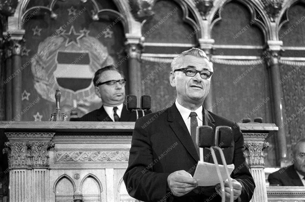 Országgyűlés - 1968